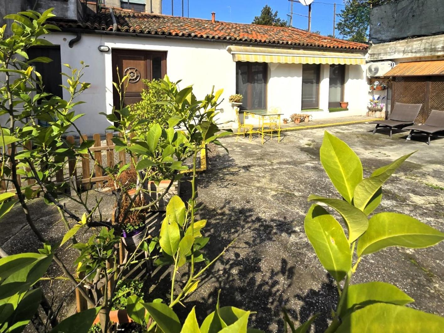 Anna'S Garden Венеция Экстерьер фото